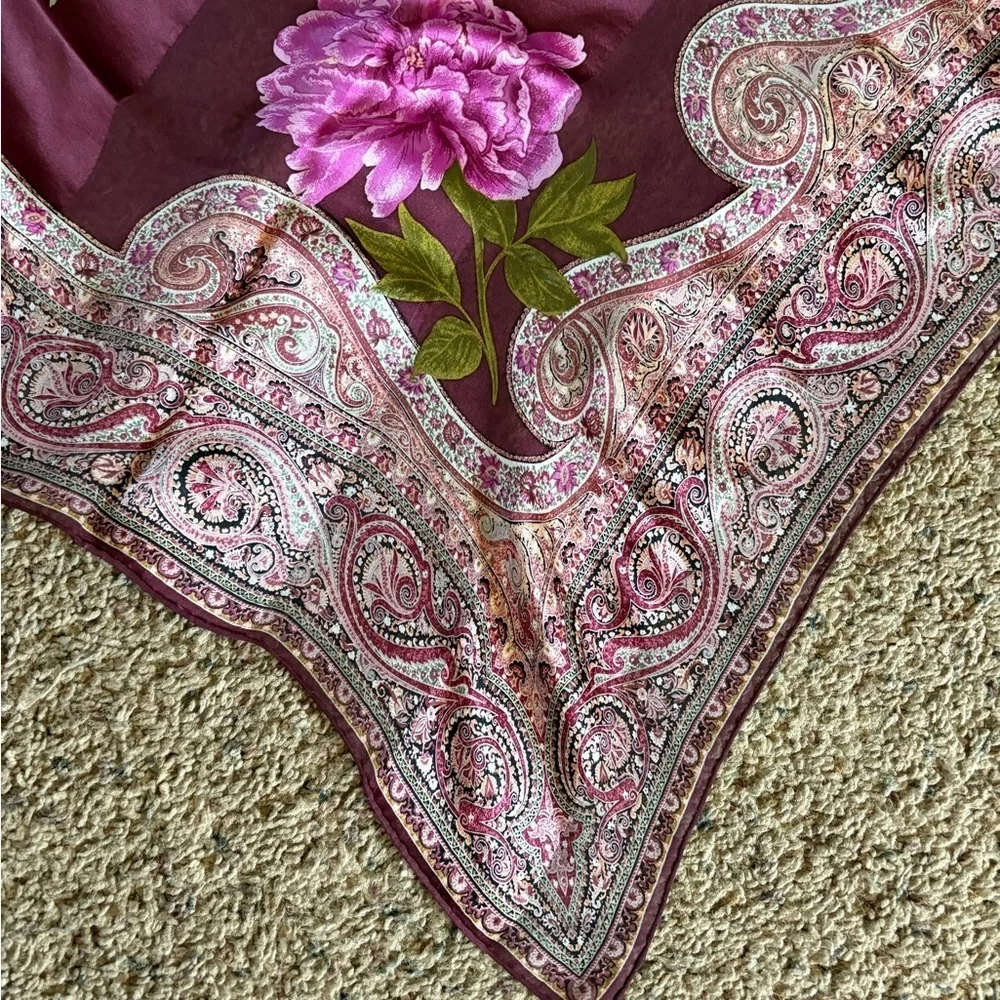 Authentic silk Christian Dior purple Flower Scarf with original box